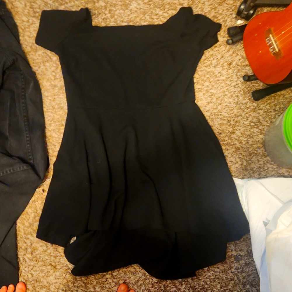 Black high low medium length dress size XL sarin Matthews